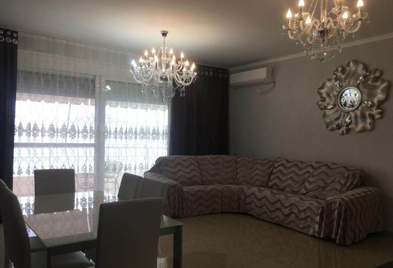 Royal Queen And King Luxury Apartment Sarandë Eksteriør bilde